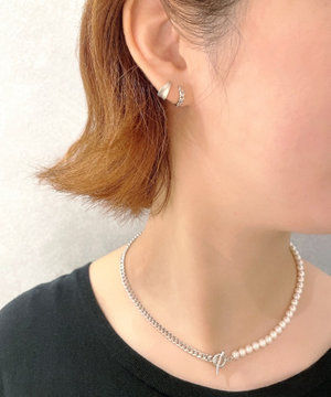 Earring / pierce × Choker