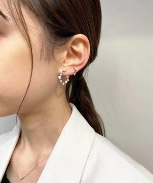 Circle earring / pierce × Earring
