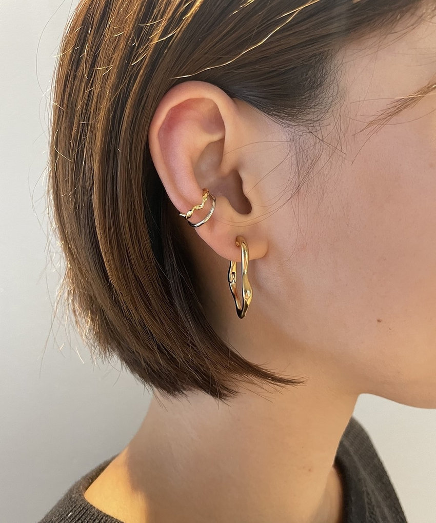 Snap Earring × Cuff ｜ 2023-10-23T10:00:00 ｜ Jouete（ジュエッテ） ｜ Jouete | ジュエッテ  公式サイト | スタイリング