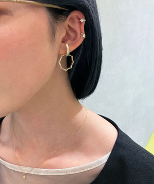 "Many-Ring" Styling