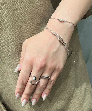 Ring × Bracelete